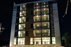 Azzaro IV en Asunción