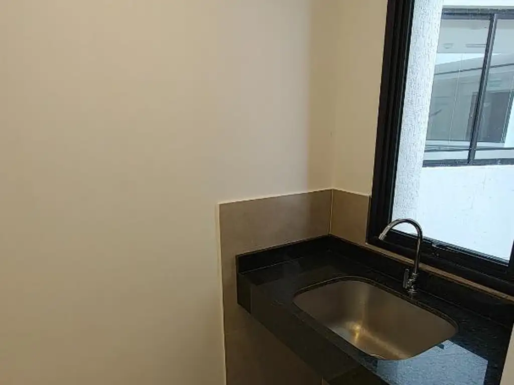Azzaro IV - Foto 29
