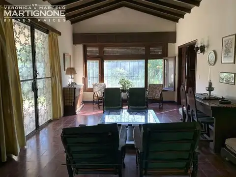 Casa en Venta con 1 cochera