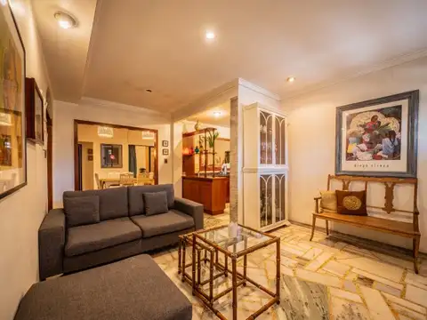 Casa | 4 Ambientes | Planta Baja | Cochera | jardin  al frente | Terrazaraza | Ramos Mejía