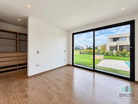 CASA EN VENTA UNA PLANTA EN CANNING CHICO- 4 AMB- FINANCIACION PRIVADA