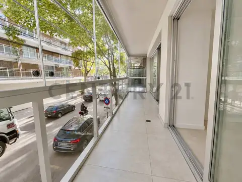 ALQUILER DEPARTAMENTO SEMPISO 4 AMBIENTES CON DEPENDENCIA, PATIO, COCHERA FIJA Y