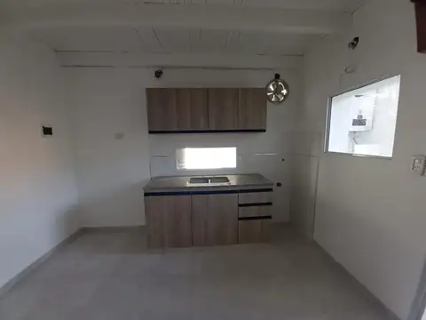 Depto Tipo Casa en Venta de 3 ambientes