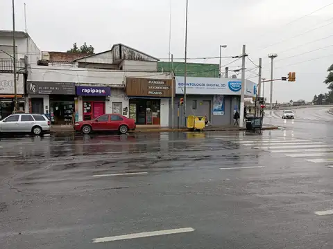 Avenida Andrés Rolón 100