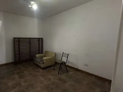 Casa en Venta en Parque Avellaneda, USD 150.000