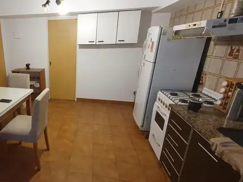 Monseñor Alejandro Schell 200, Piso 1