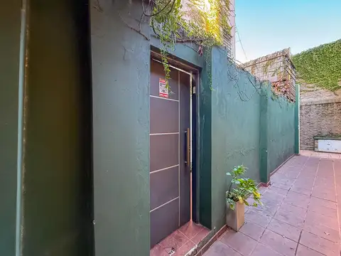 Depto Tipo Casa en Venta al Oeste