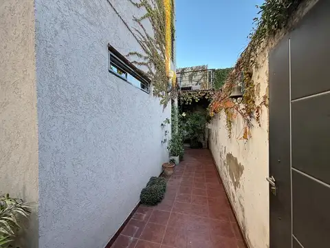 Depto Tipo Casa en Venta en Republica De La Sexta, USD 179.000