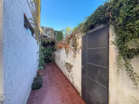 Depto Tipo Casa 5 ambientes con 2 baños