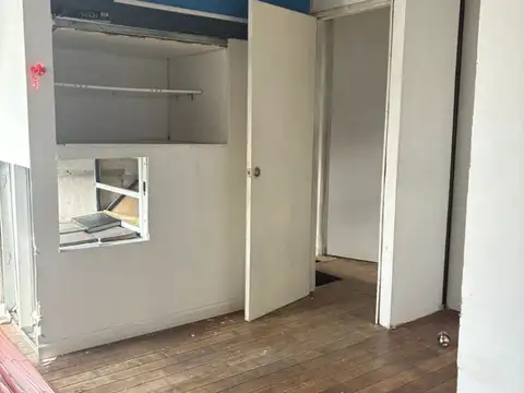 Casa en venta c/ cochera en Brazo Oriental