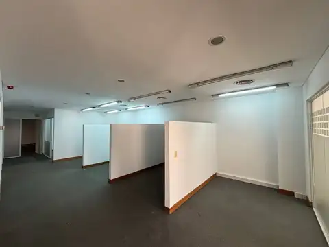 Oficina en Alquiler 28 años