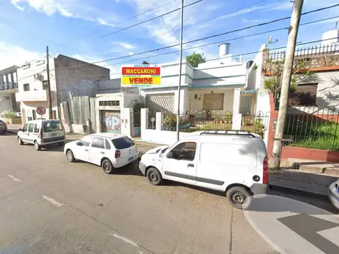 Casa - Venta - Argentina, La Matanza - AV GENERAL PAZ 13000