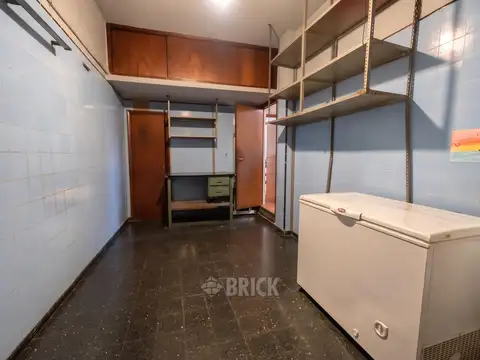 Depto Tipo Casa 4 ambientes con 2 baños