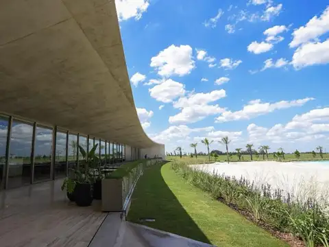 Terreno en Venta 48  mts Fondo