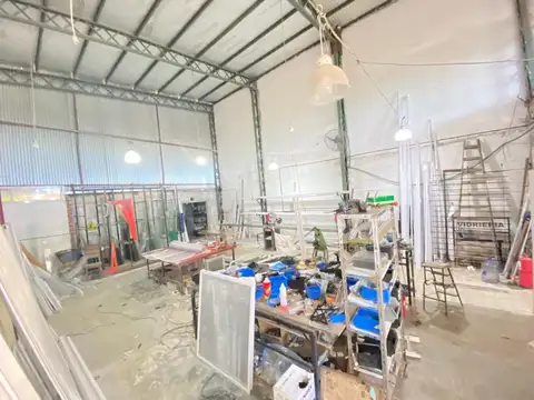 Local en Venta en San Miguel, USD 220.000