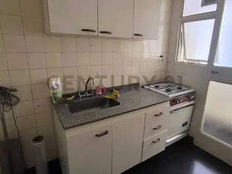 Hermoso Departamento 2 Ambientes Lateral en el Barrio de Almagro