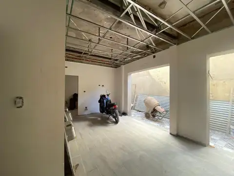Depto Tipo Casa en Venta de 2 ambientes