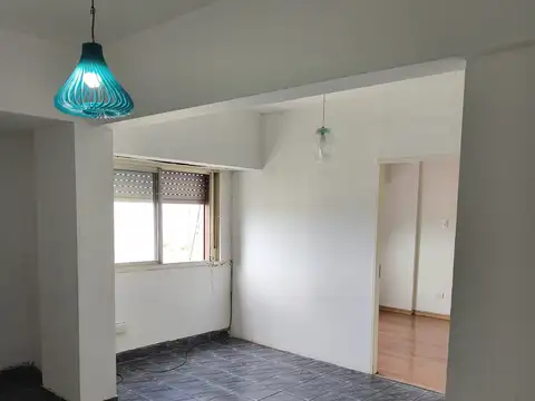 AV. MITRE 1400, Piso 13