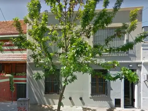 PH EN ALQUILER AMOBLADO - Dos ambientes, con patio en Coghlan (TEMPORARIO)
