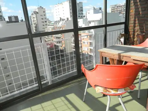 3 ambientes muy luminoso, a 1 cuadra de Avda Cabildo