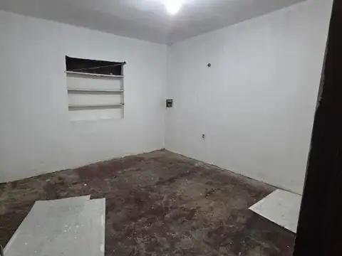 Casa 2 ambientes con 1 baño