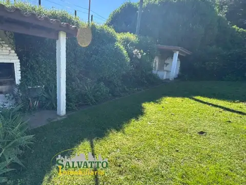 Chalet con gran lote en la mejor zona de Alfar