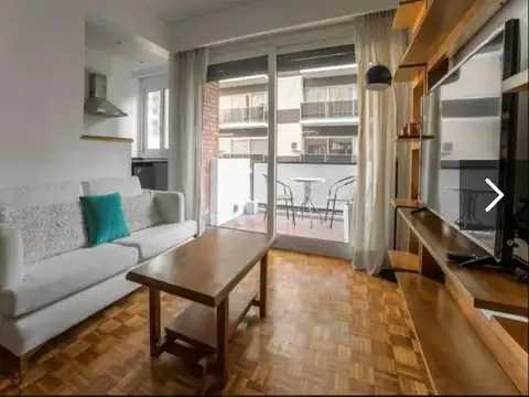 Alquiler Departamento 2 ambientes con balcón - Recoleta