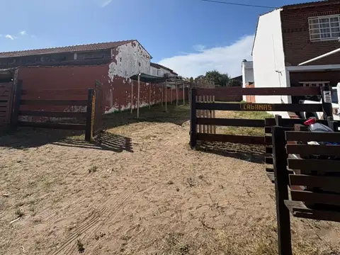 60 e/ 1 y Av. Costanera.