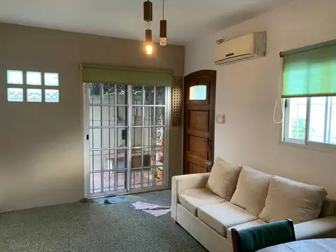 Casa en Venta en Castelar Norte, USD 110.000