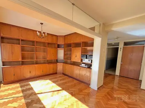 Departamento 4 ambientes con 2 baños