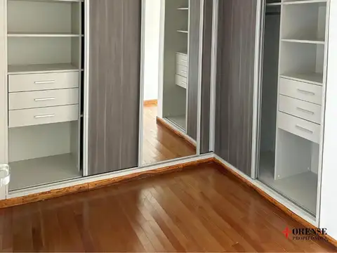 San Martín 2180 , Piso 5