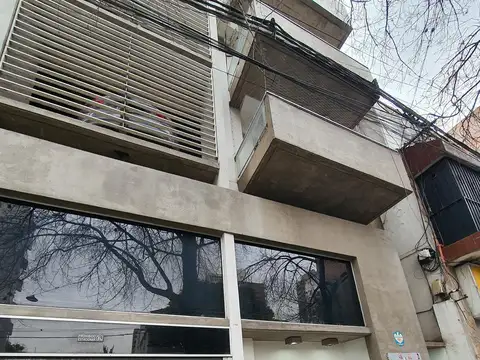 Cochera en Venta en Nuestra Señora De Lourdes, Rosario