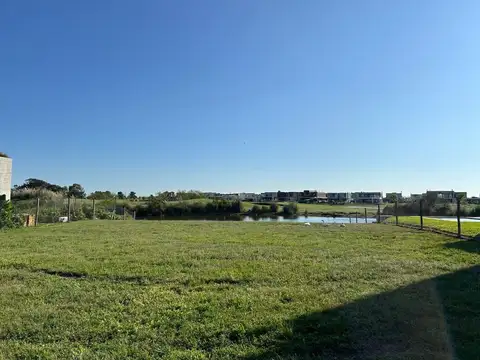 VENTA TERRENO LAGUNA CANTON ISLAS VISTA AL GOLF