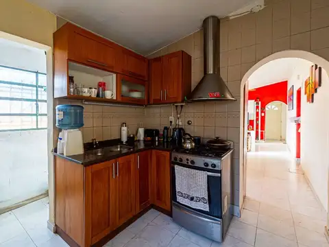 Casa 3 ambientes con 2 baños
