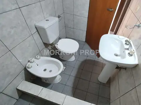 Departamento en Alquiler en Moron Sur, $ 450.000