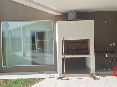 Casa en Venta en San Sebastian, USD 230.000