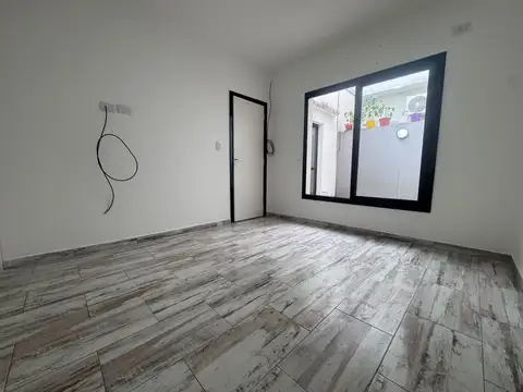 Depto Tipo Casa en Venta de 2 ambientes