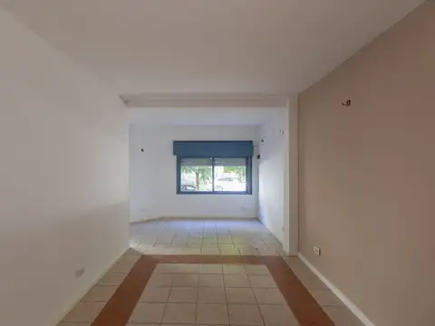 Depto Tipo Casa 4 ambientes con 1 baño