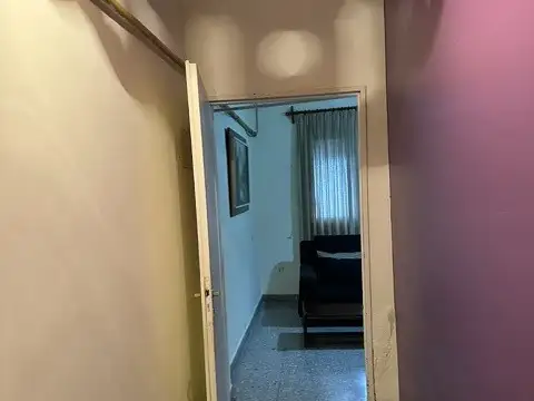 CASA 5 AMBIENTES CON JARDIN LIBERTADOR AL RIO
