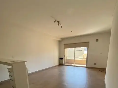 Departamento en Alquiler en Villa Crespo, $ 680.000