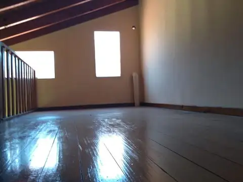 Depto Tipo Casa en Alquiler de 1 dormitorio