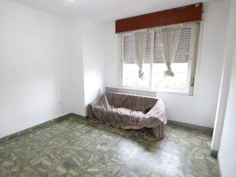 Depto Tipo Casa en Alquiler en Carapachay, $ 850.000