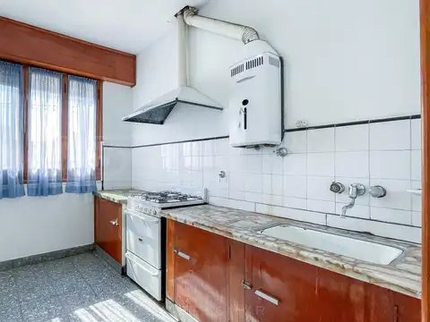Depto Tipo Casa en Alquiler 40 años