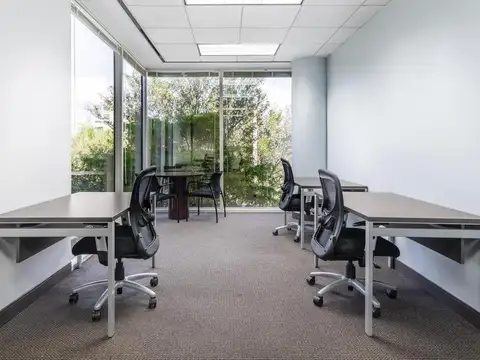 Espacio de oficina en renta para 3 personas en BUENOS AIRES, Olivos USD