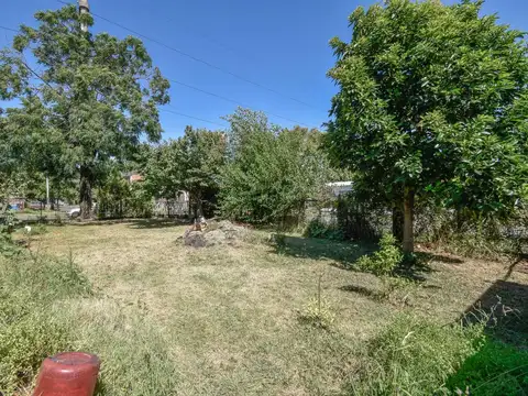 Casa 4 ambientes con 1 baño