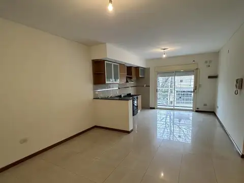 Departamento en Alquiler en Olivos Golf, $ 1.500.000