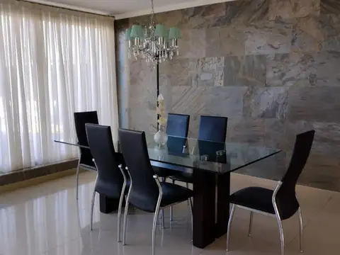 Casa en Venta en Glew, USD 149.000