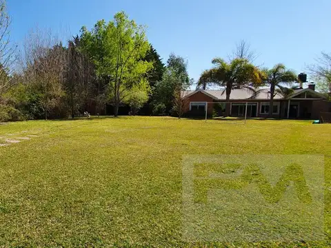 Casa en Venta en Francisco Alvarez, USD 198.000