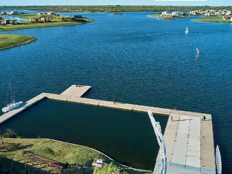 Puertos del Lago, Lote en venta