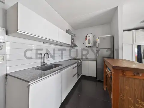 ESTUDIO VENTA APTO PROFESIONAL CON BALCÓN Y TERRAZA PROPIA — PARQUE CHAS